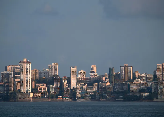 Hotel Urban Comfort Mumbai
