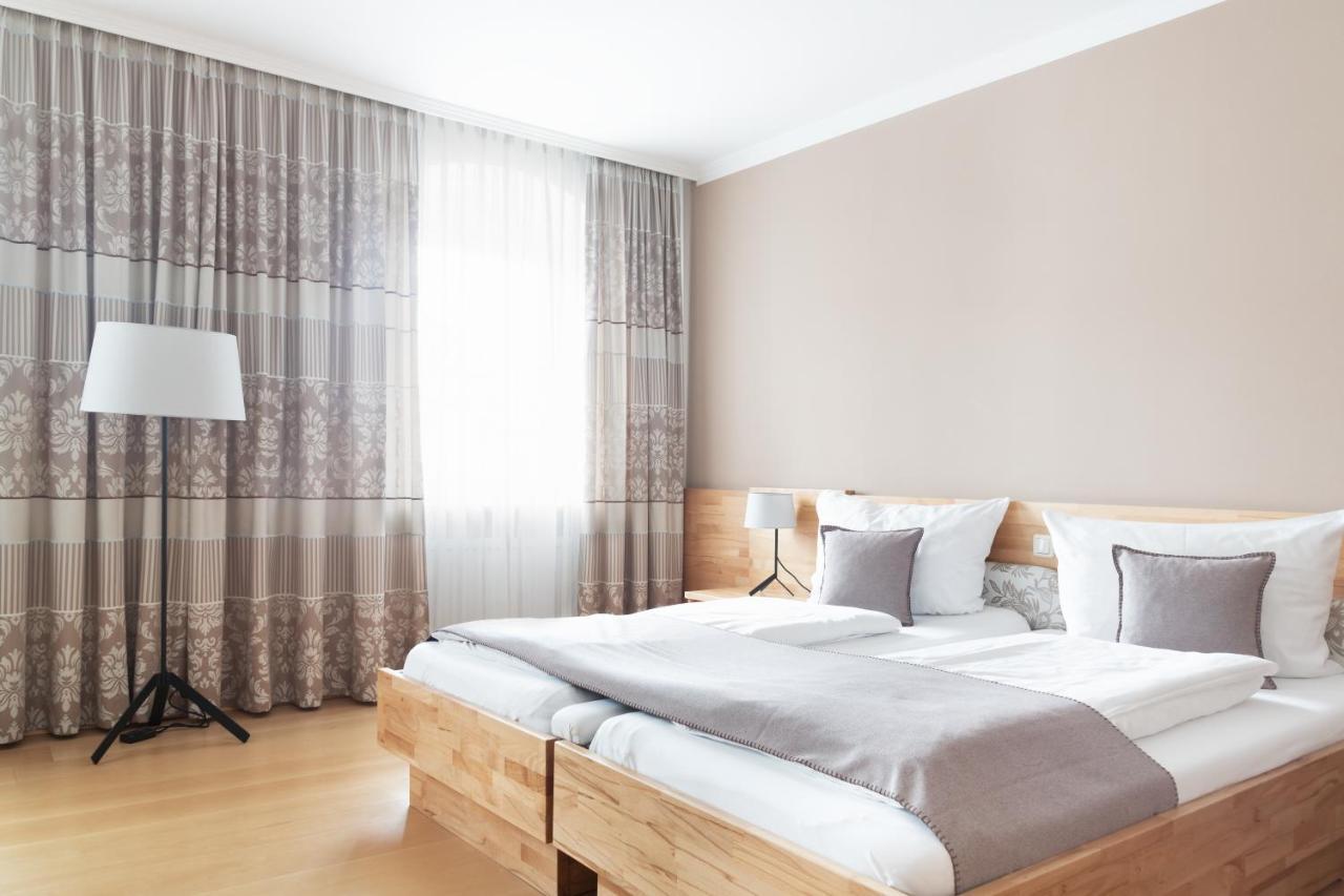 Dreibettzimmer