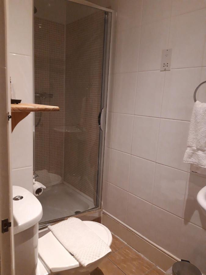 Standard Single Room,1020962512:JPEG