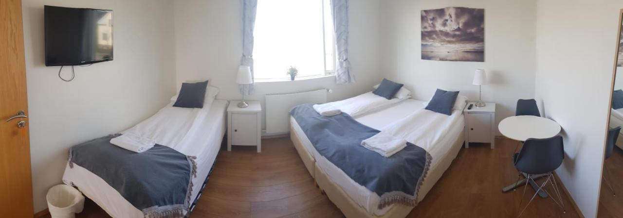 Double or Twin Room with Shared Bathroom - Main Building
