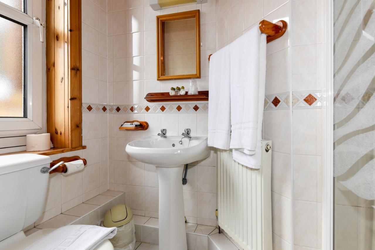 Quadruple Room with Shower,1010320672:JPEG
