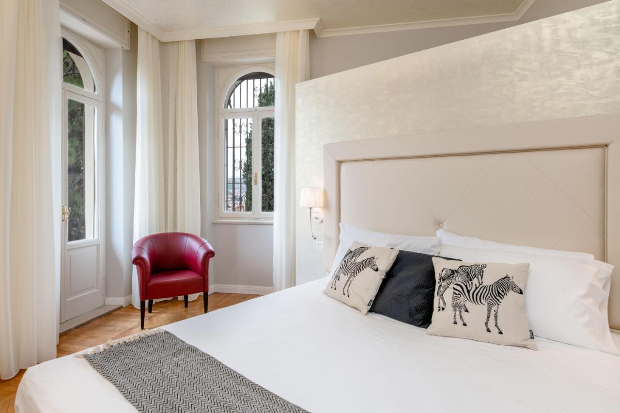 Suite with City View
