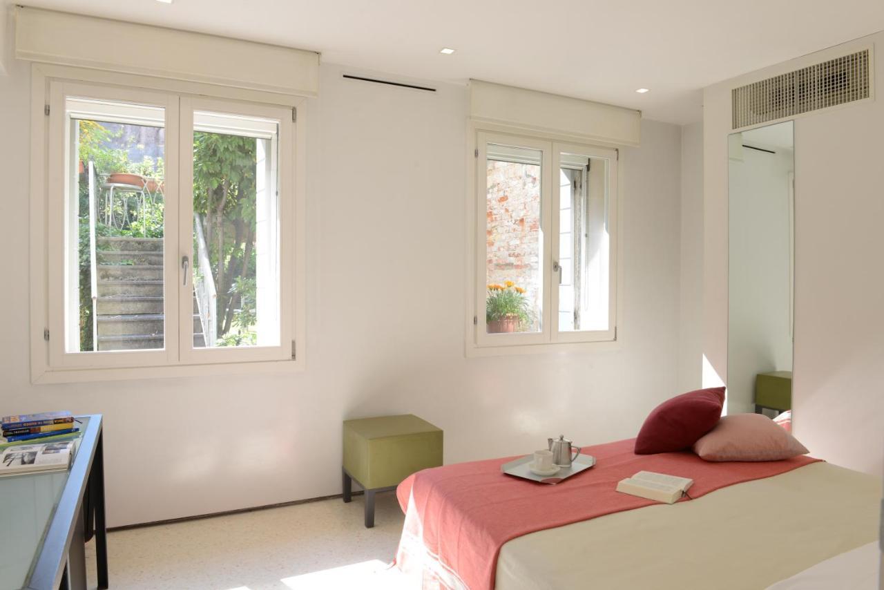 Double Room with Garden View,1011083671:JPEG