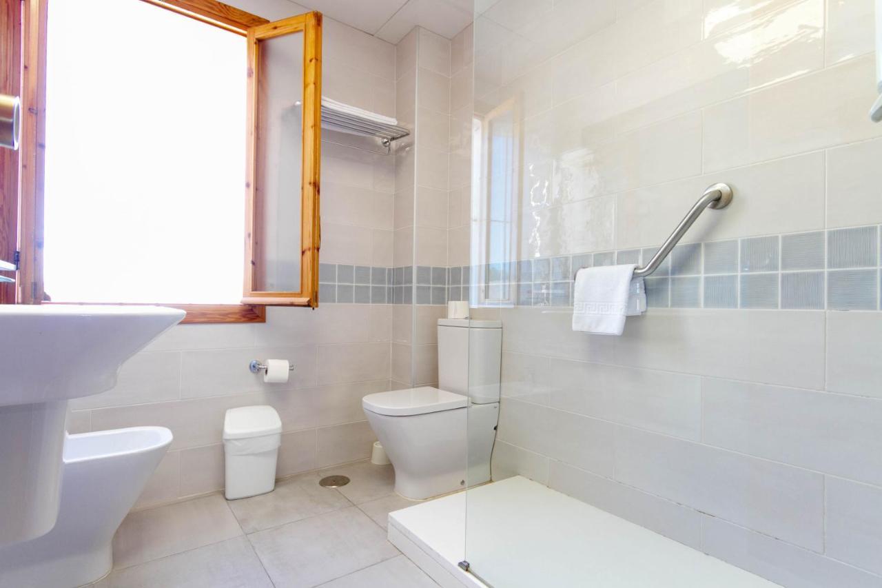 Single Room,1272998614:JPEG