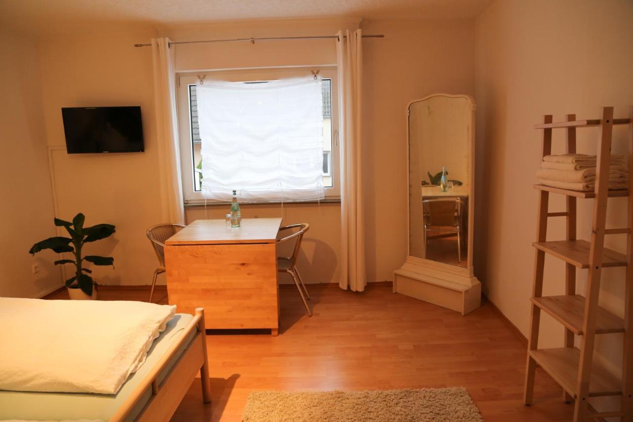 Doppelzimmer mit eigenem externen Bad