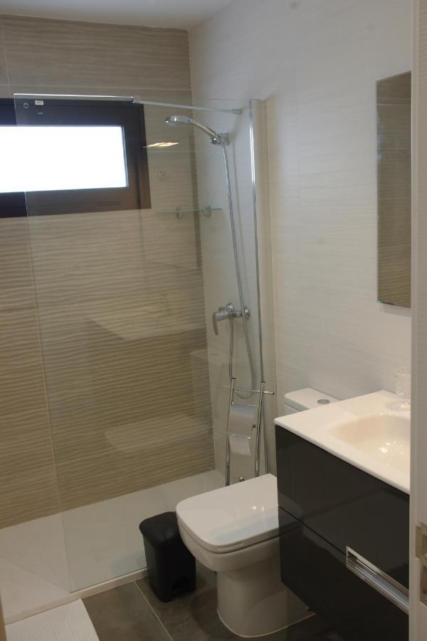 Driepersoonskamer met Eigen Badkamer