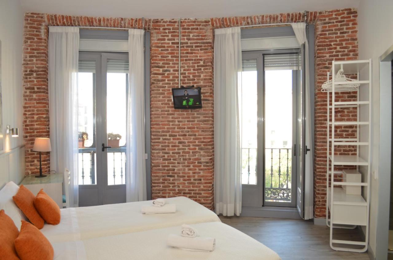Double or Twin Room with City View