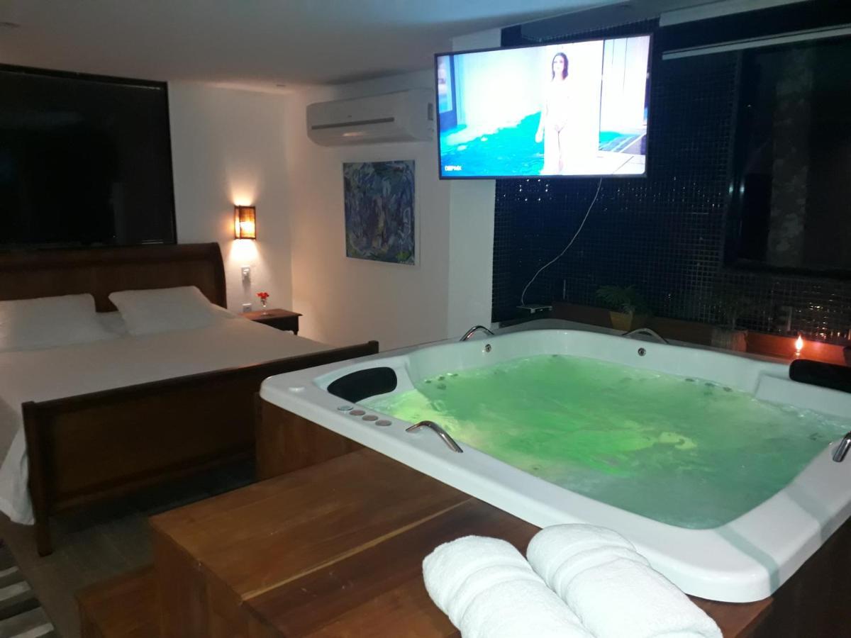 Suite with Lake View