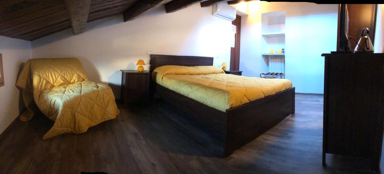 Double Room Private External Bathroom