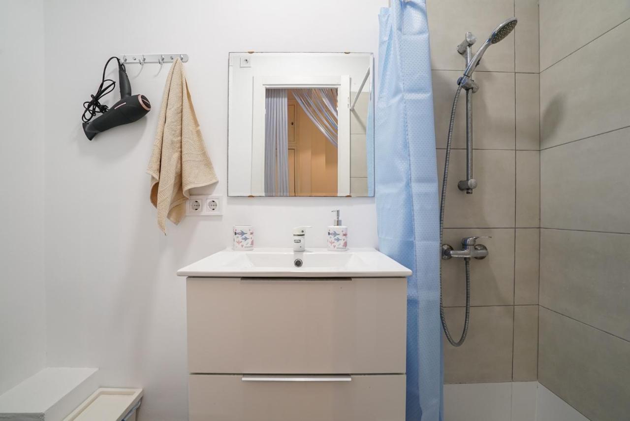 Camera Familiare con Bagno Privato