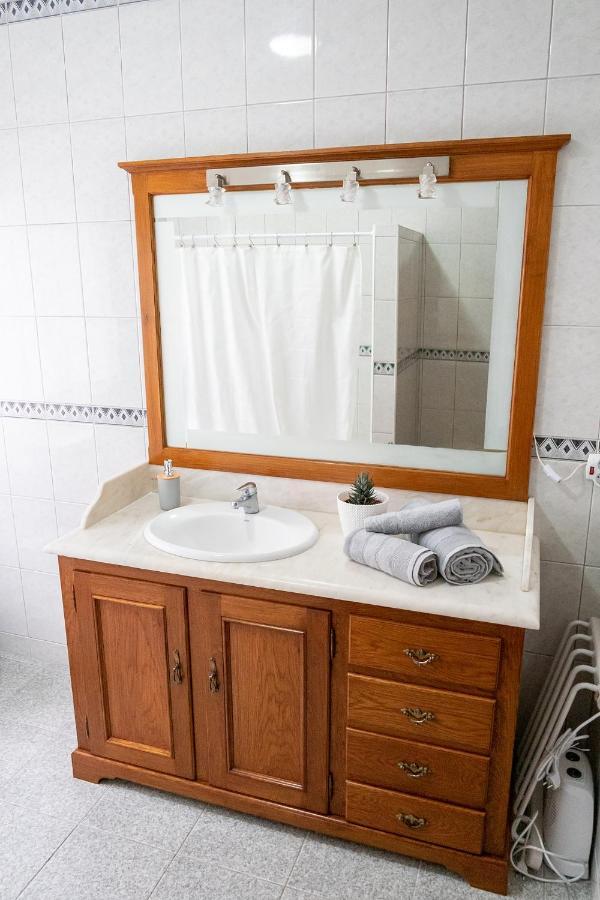 Zweibettzimmer mit eigenem Bad