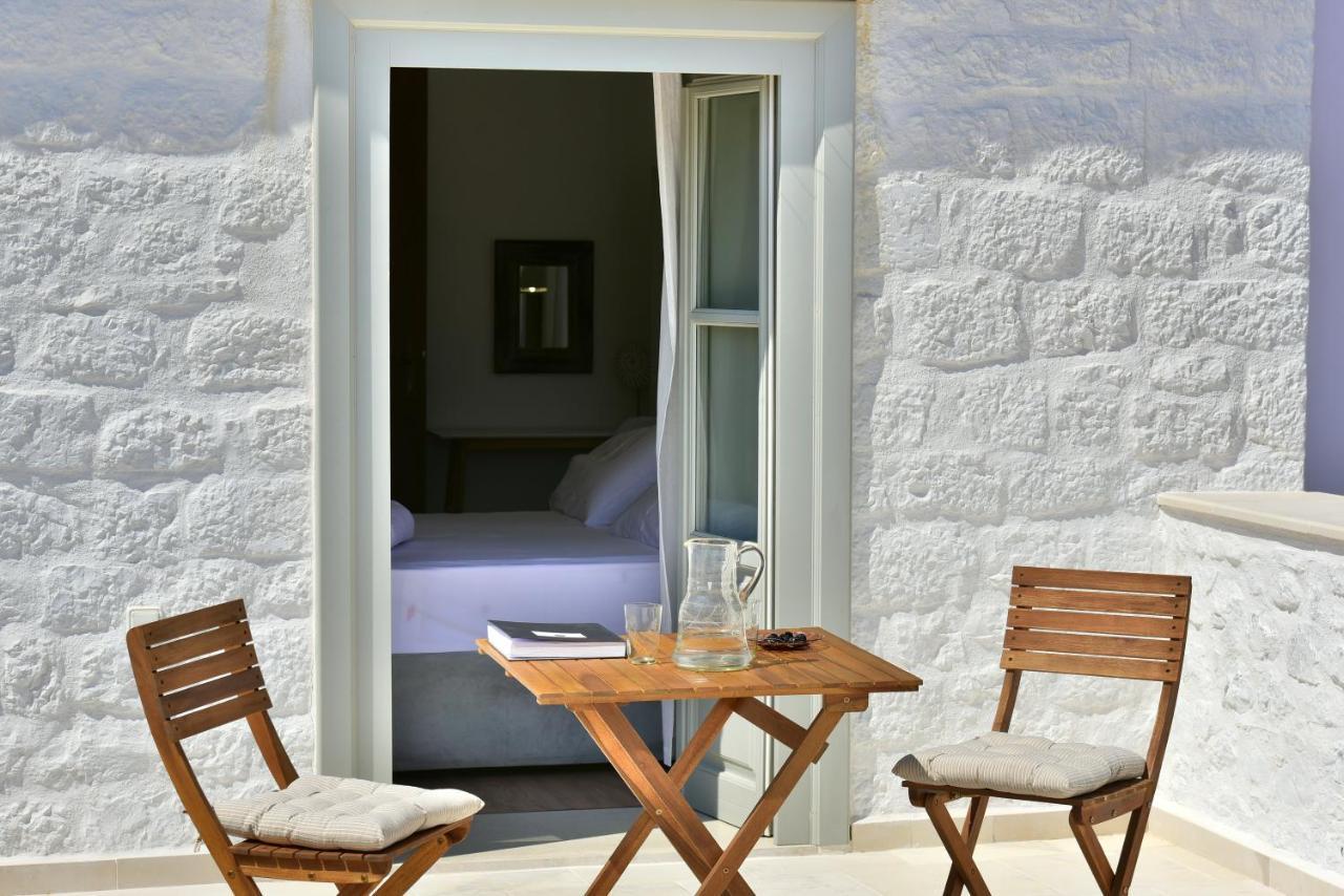 Deluxe Double Room with Balcony and Sea View