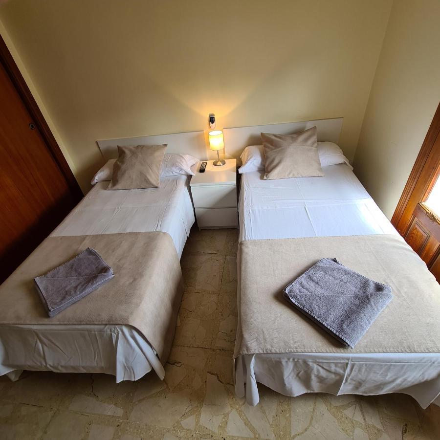 Habitación Doble Estándar con baño compartido