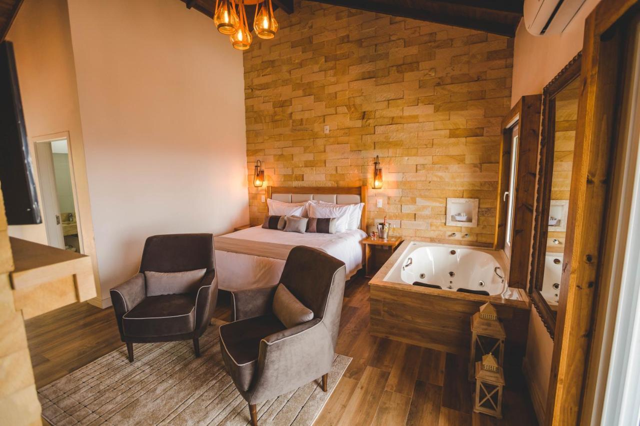 King Suite with Spa Bath