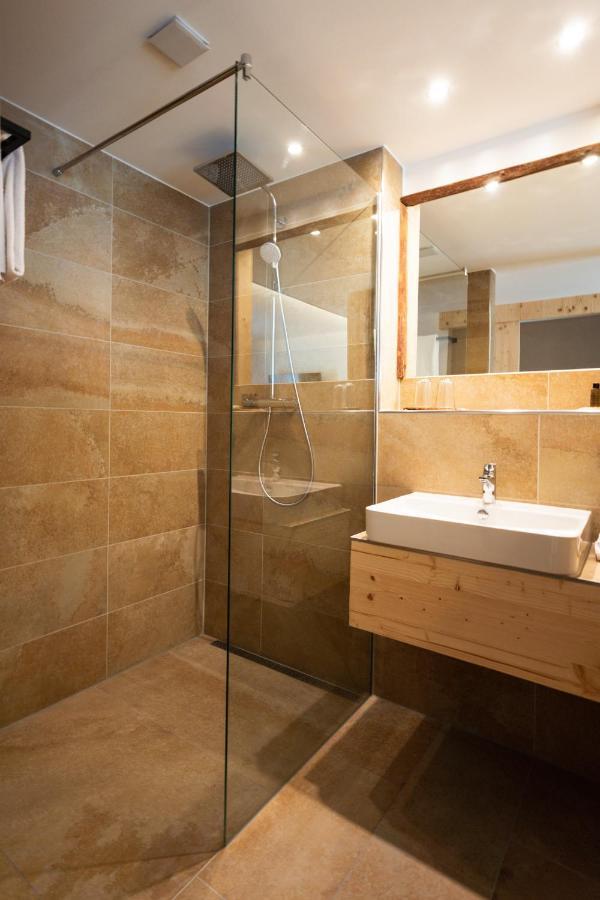 Double Room,1081662721:JPEG