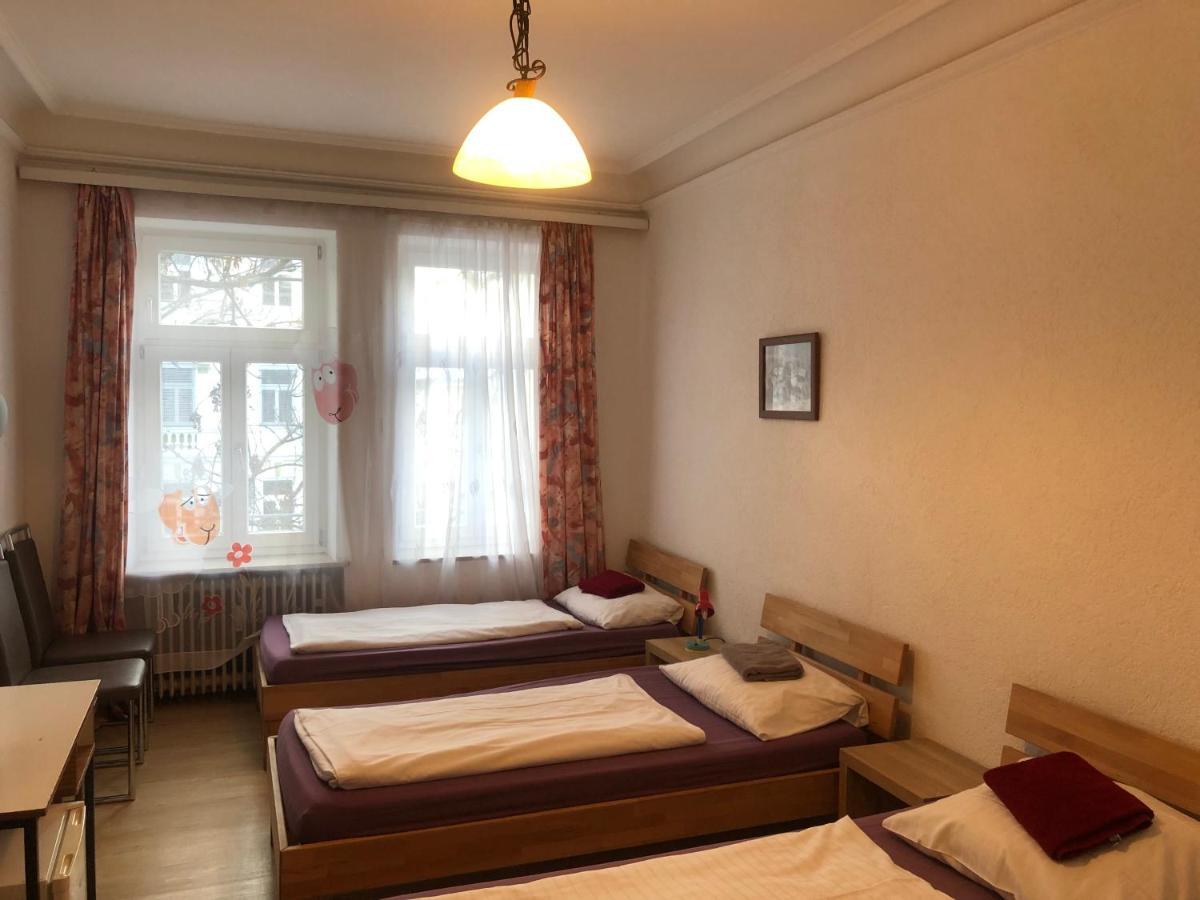 Standard Zweibettzimmer