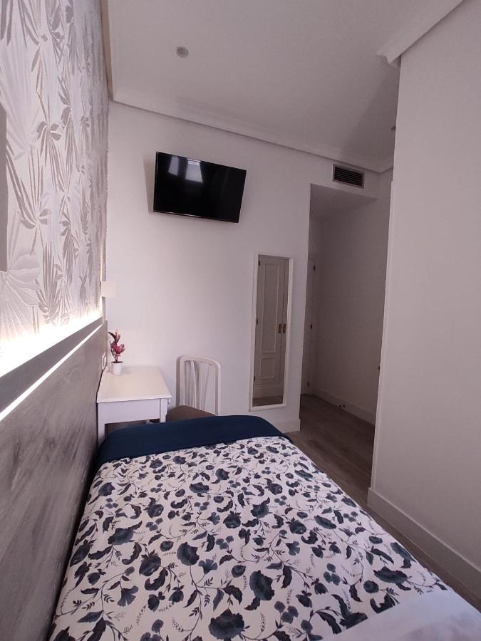 Single Room with Balcony