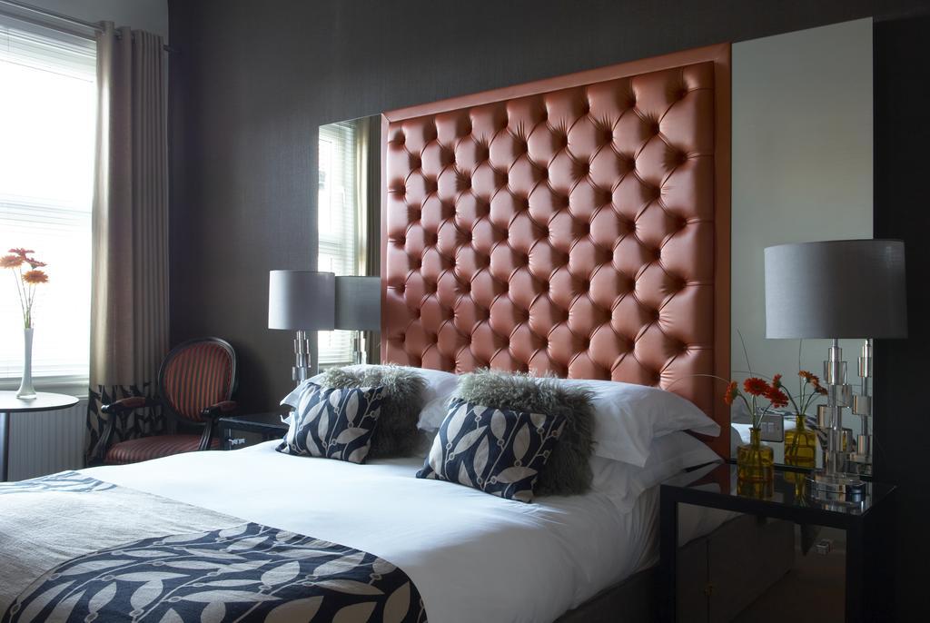 Deluxe King - Room 6