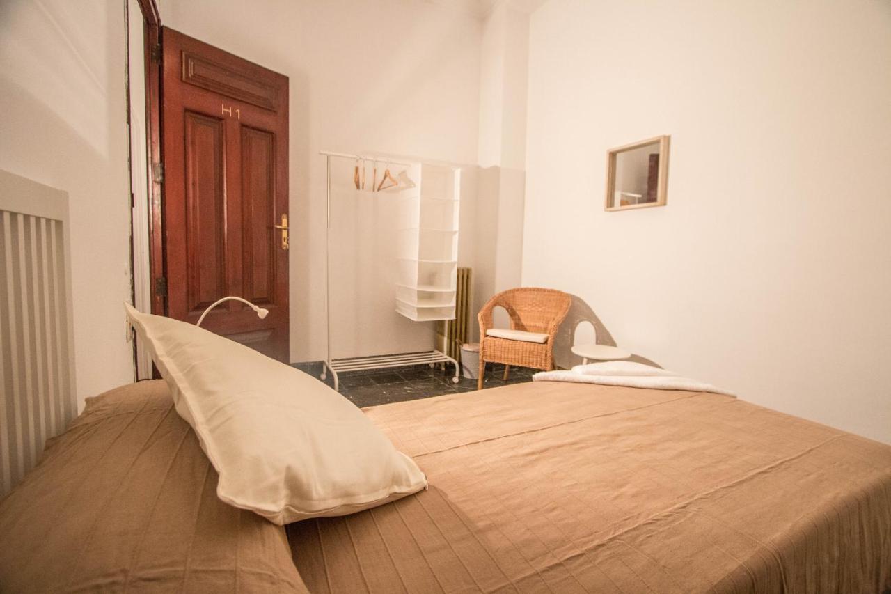 Eenpersoonskamer met Gedeelde Badkamer