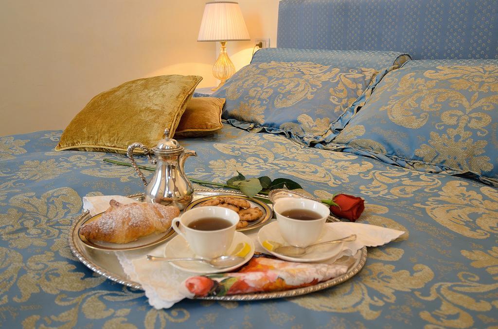Two-Bedroom King Suite