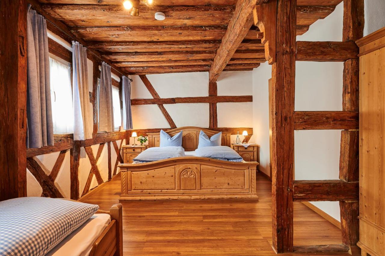 Dreibettzimmer