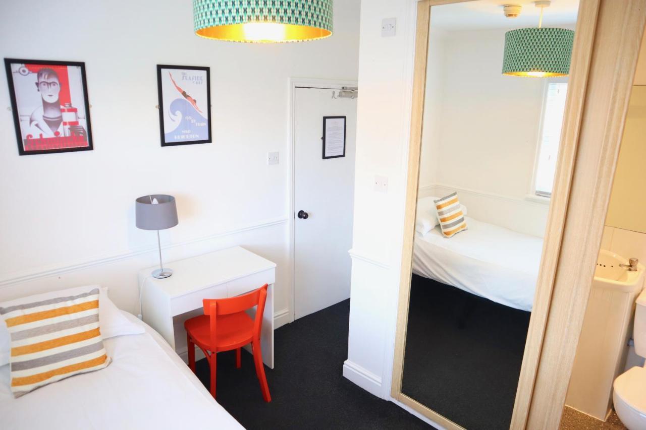 Single Room,1116685482:JPEG