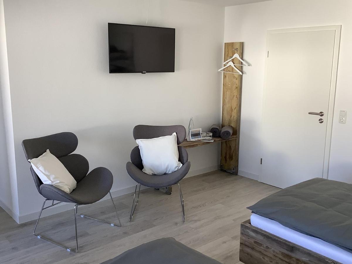 Doppelzimmer mit Balkon