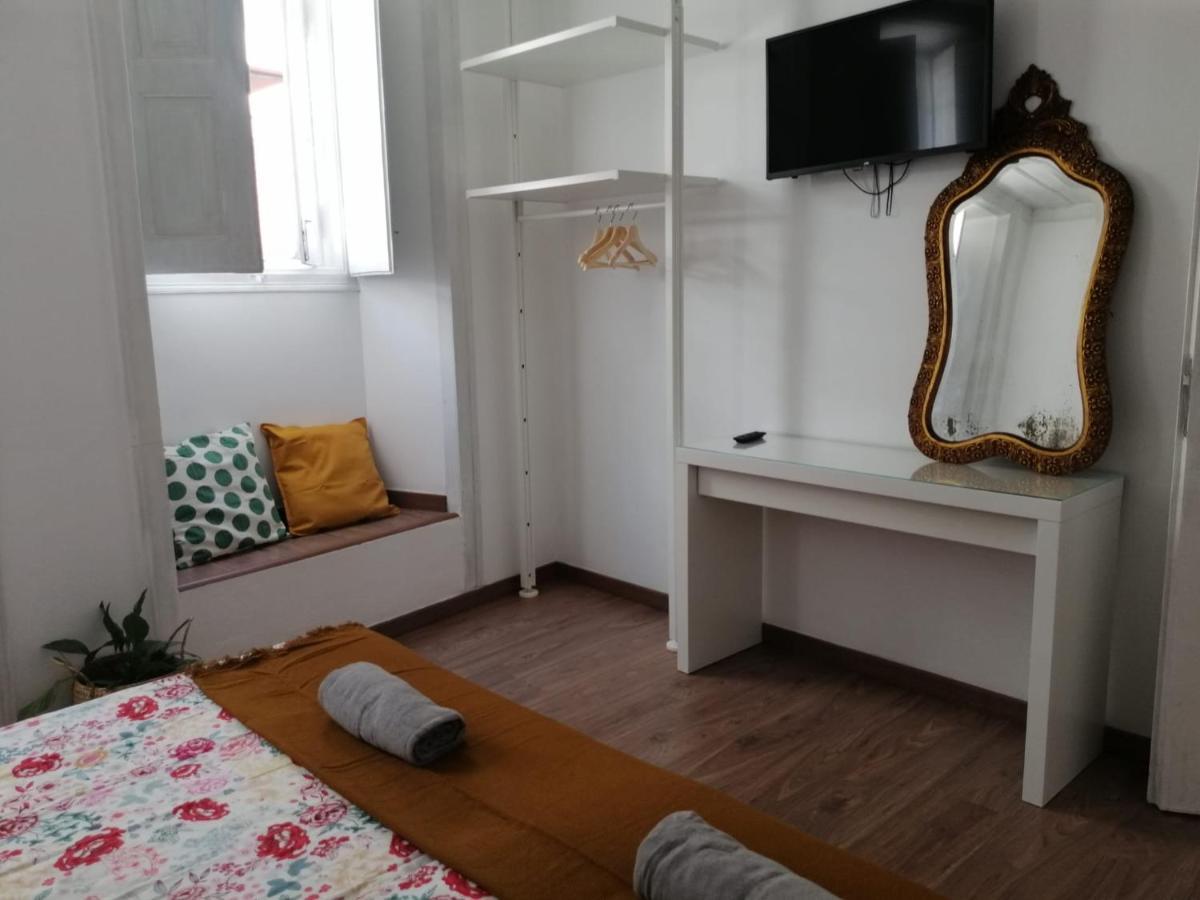 Double Room with Private External Bathroom