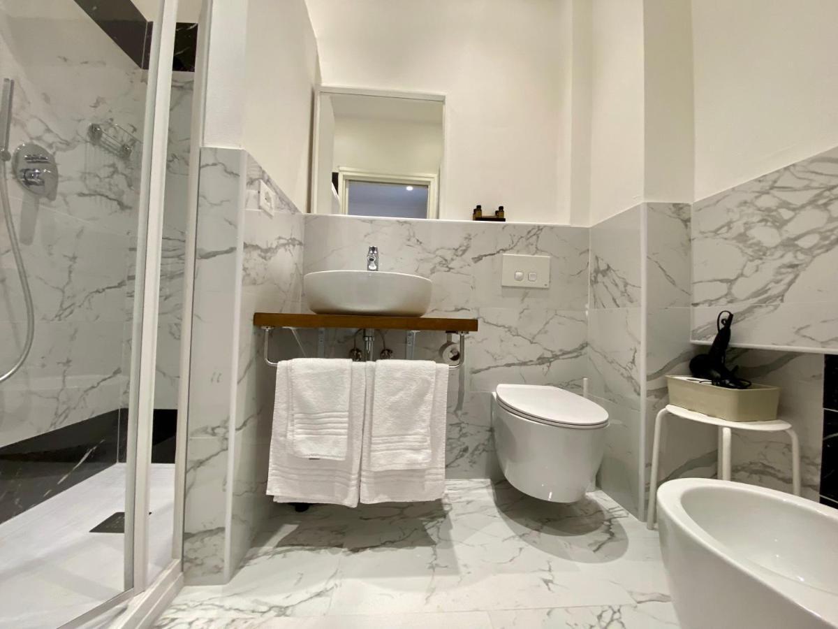 Double Room Private Bathroom,1123679433:JPEG