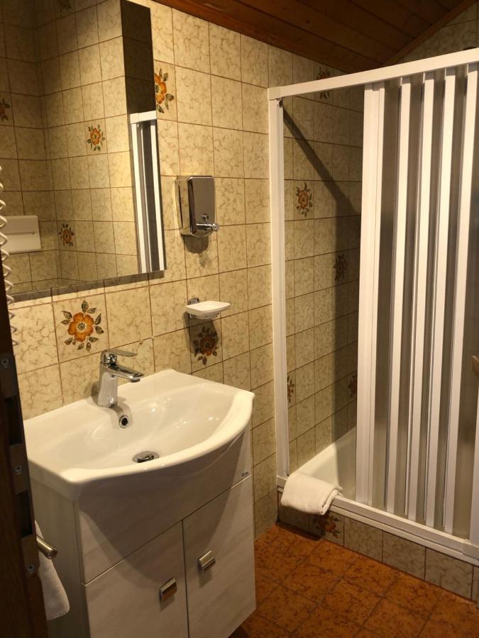 Single Room,1124004087:JPEG