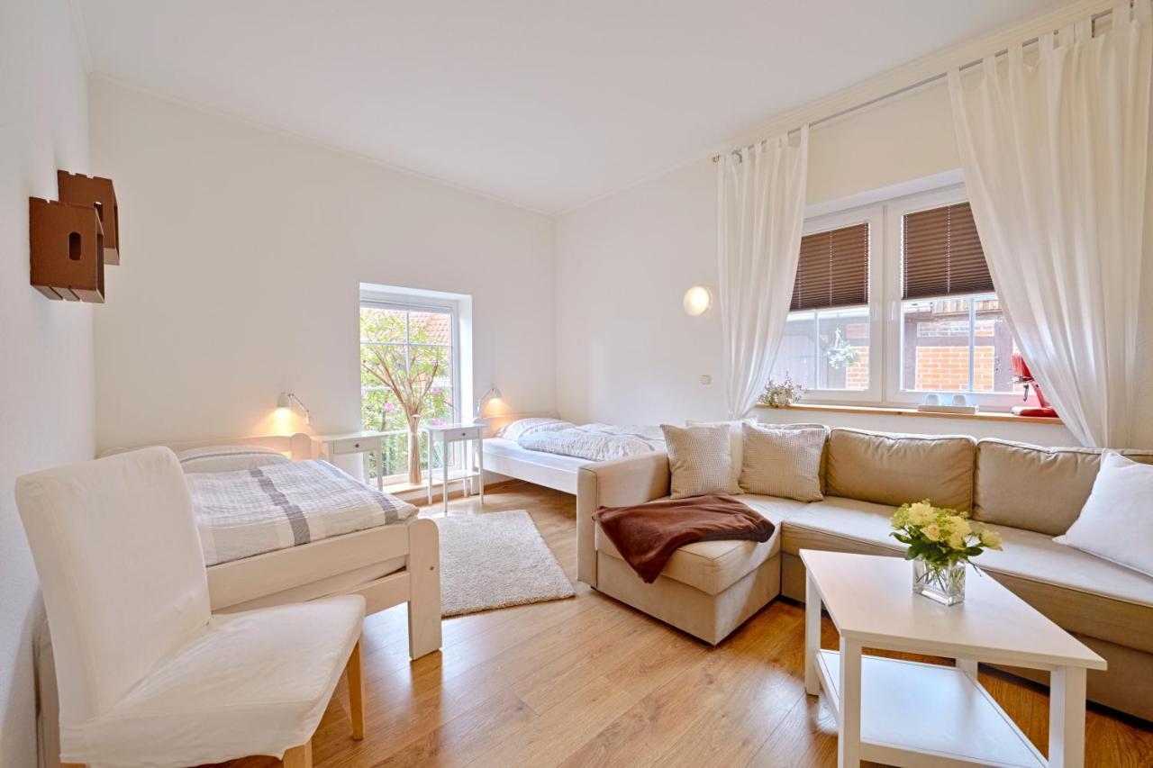 Großes Doppel-/Zweibettzimmer
