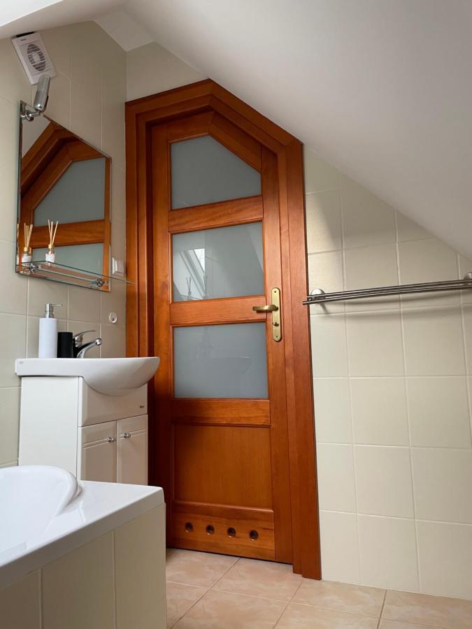 Doppelzimmer mit Gemeinschaftsbad