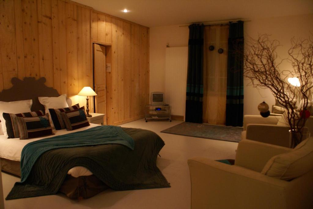 Chambre Familiale (3 Adultes)