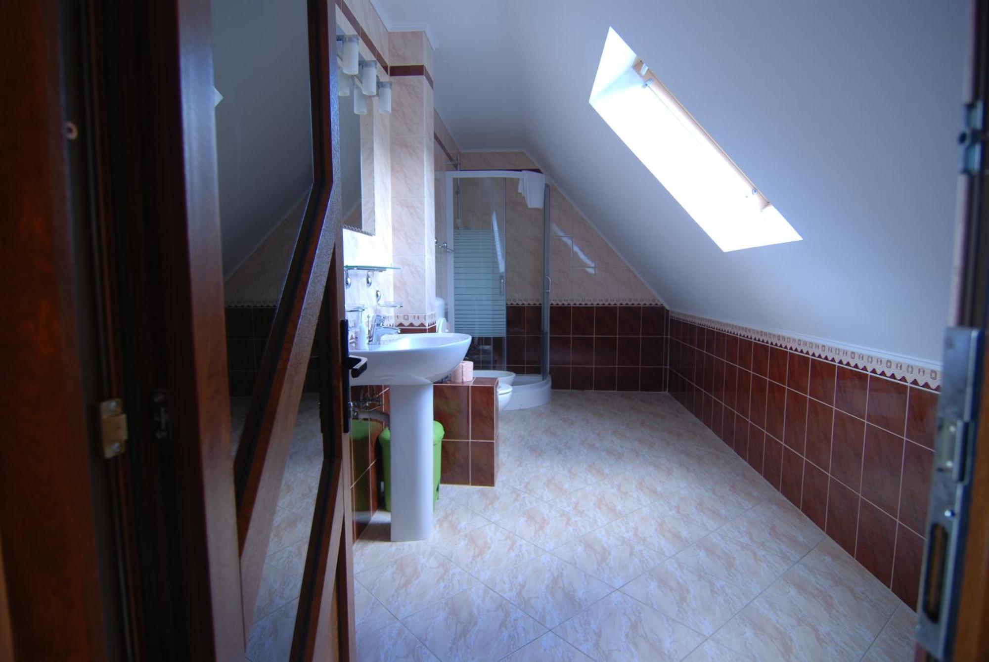 Two-Bedroom Suite (4 Adults)