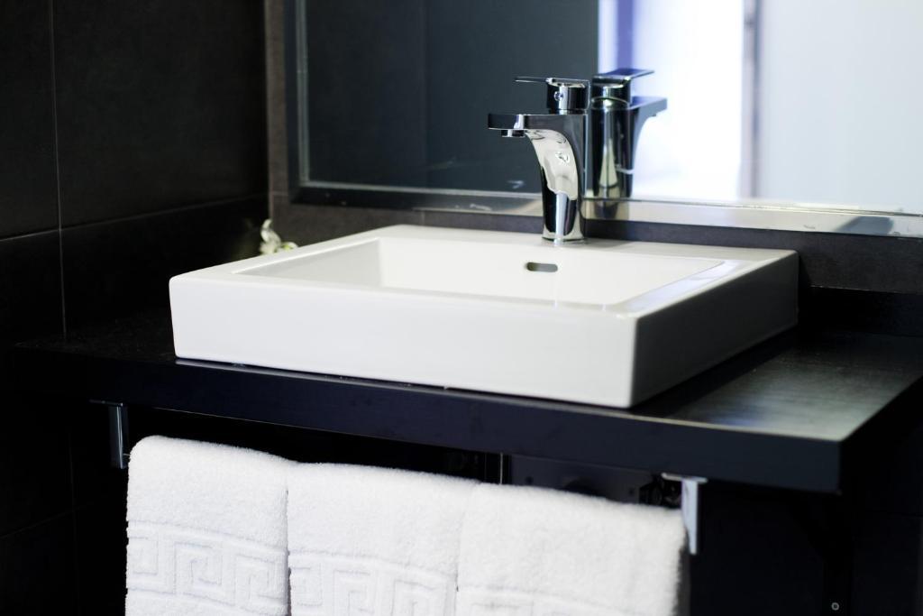 Habitación Doble Superior con balcón - Sin servicio de limpieza diario