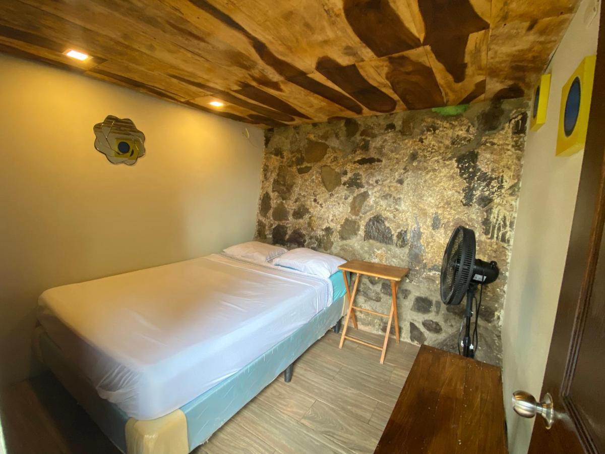 Queen Room with Garden View,1141997998:JPEG