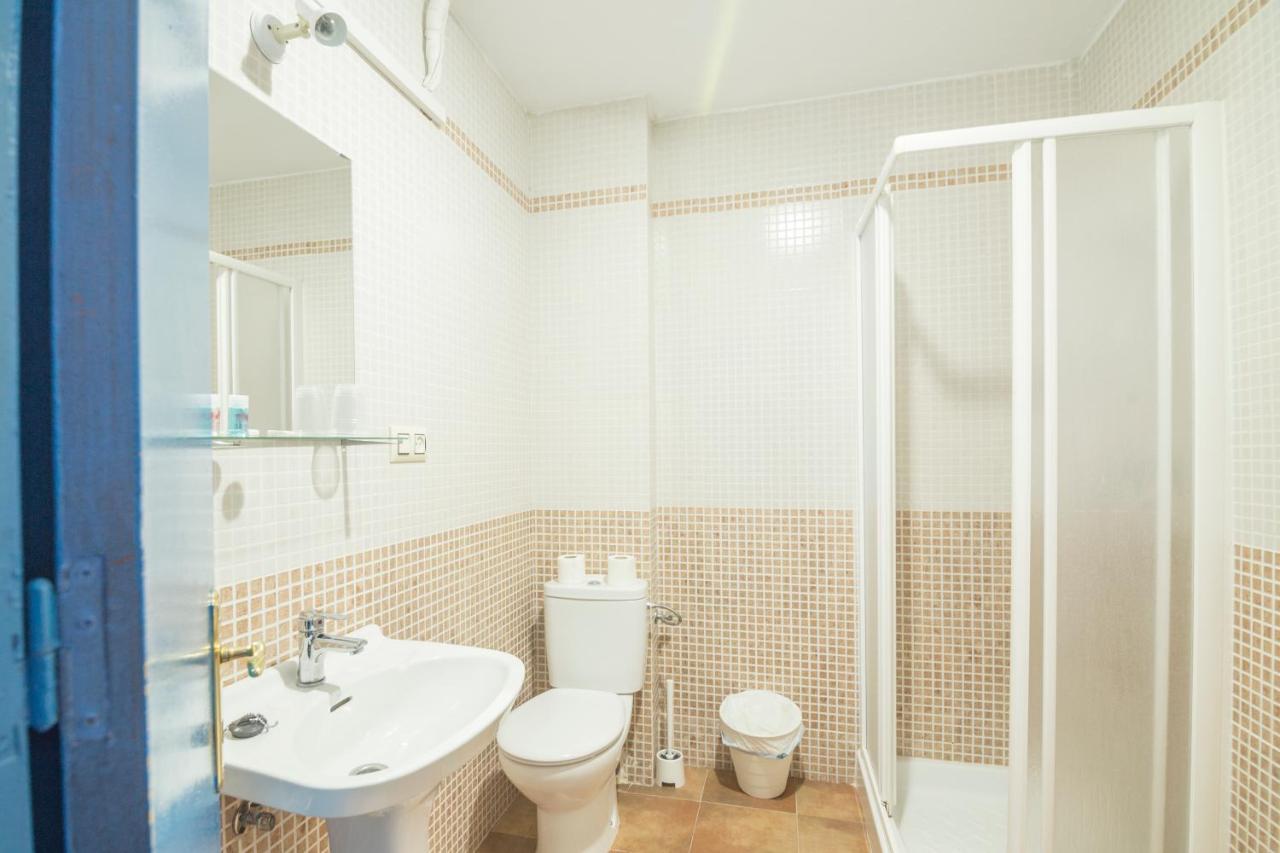 Budget Double Room,1151810877:JPEG