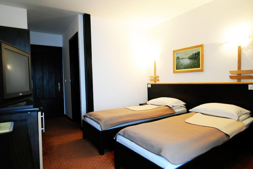 Triple Room,116429297:JPEG