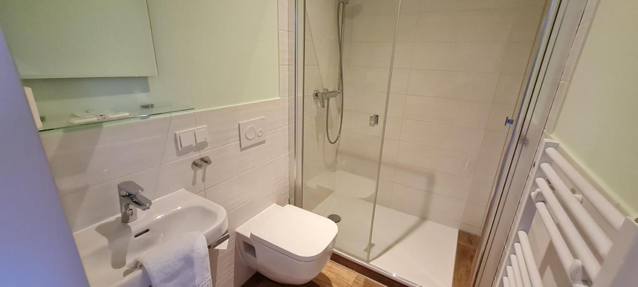 Deluxe Doppelzimmer mit Dusche