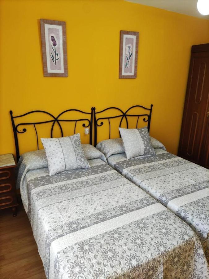 Habitación Doble con baño privado - 2 camas