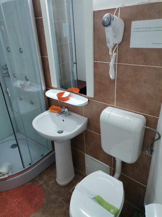 Habitación Individual con baño privado
