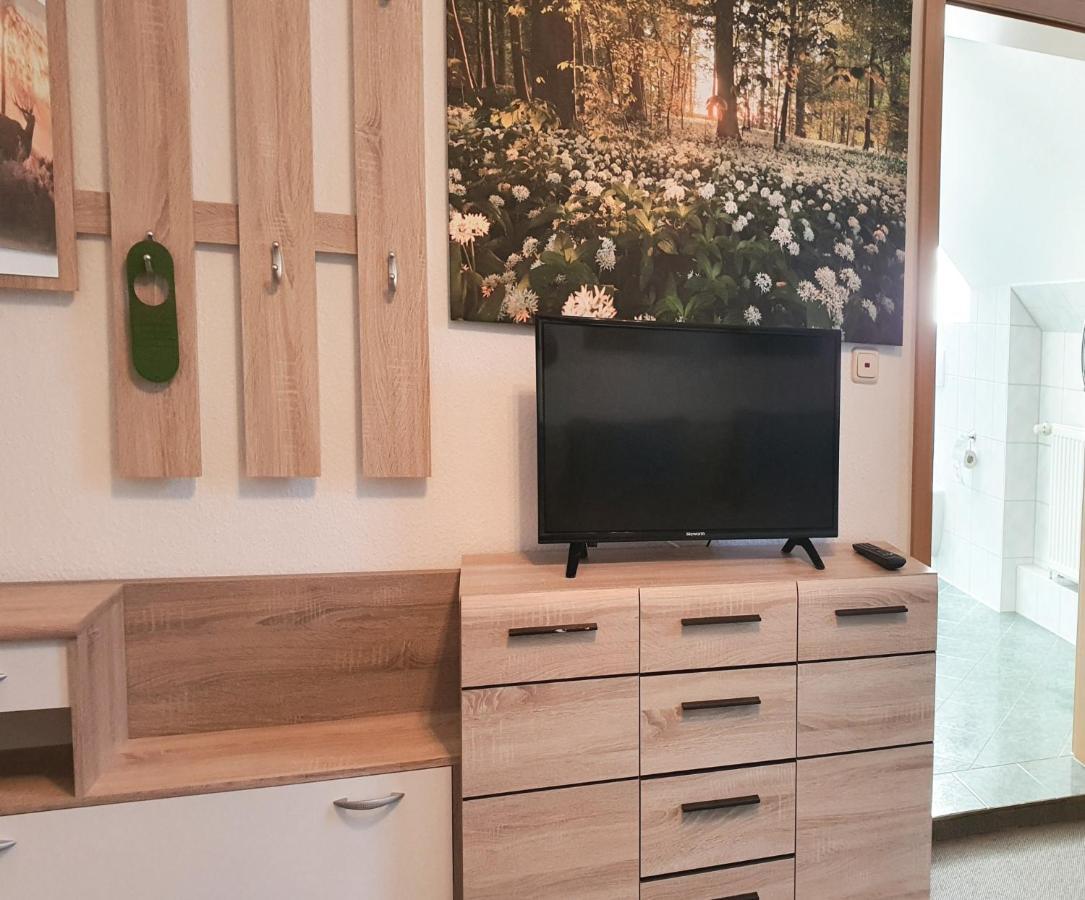Doppel- oder Zweibettzimmer