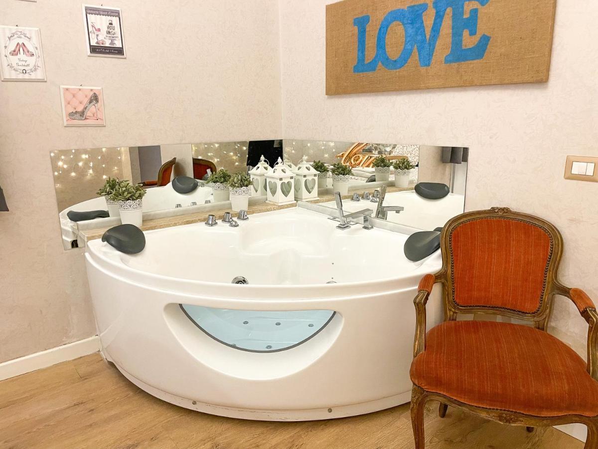 Queen Room with Spa Bath