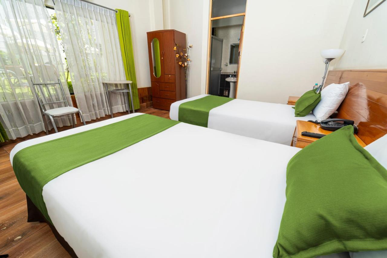 Twin Room with Private Bathroom