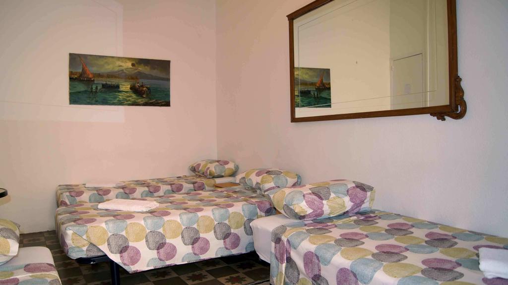 Quadruple Room with Shared Bathroom