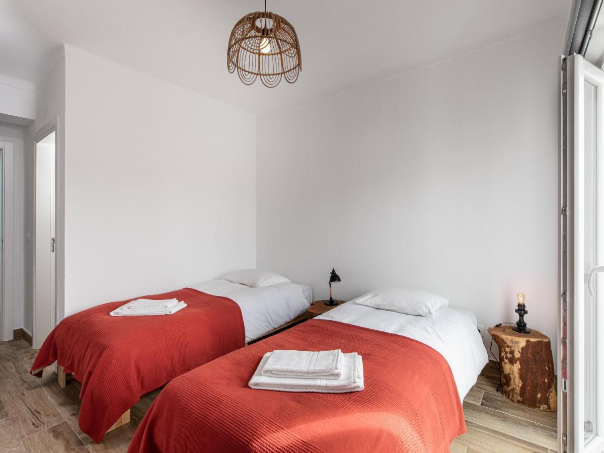 Quarto Twin com Casa de Banho Privativa