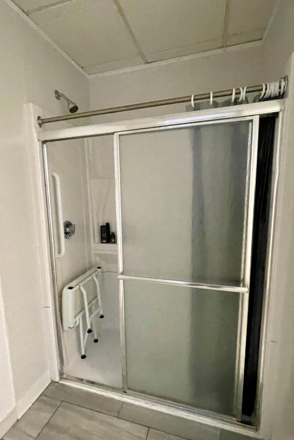 Double Room,1542107086:JPEG