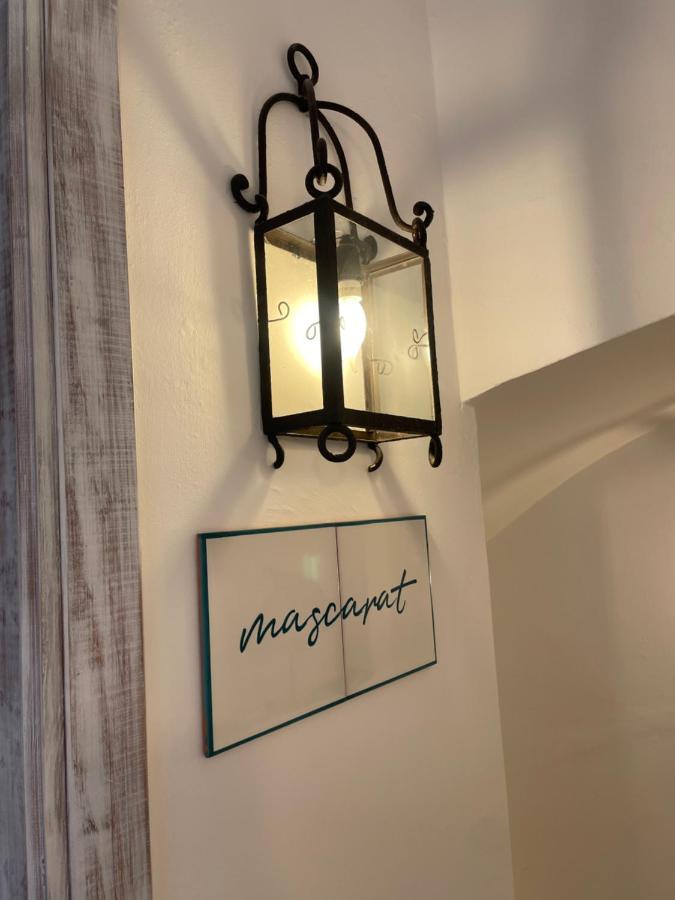 Zimmer mit Queensize-Bett und Meerblick