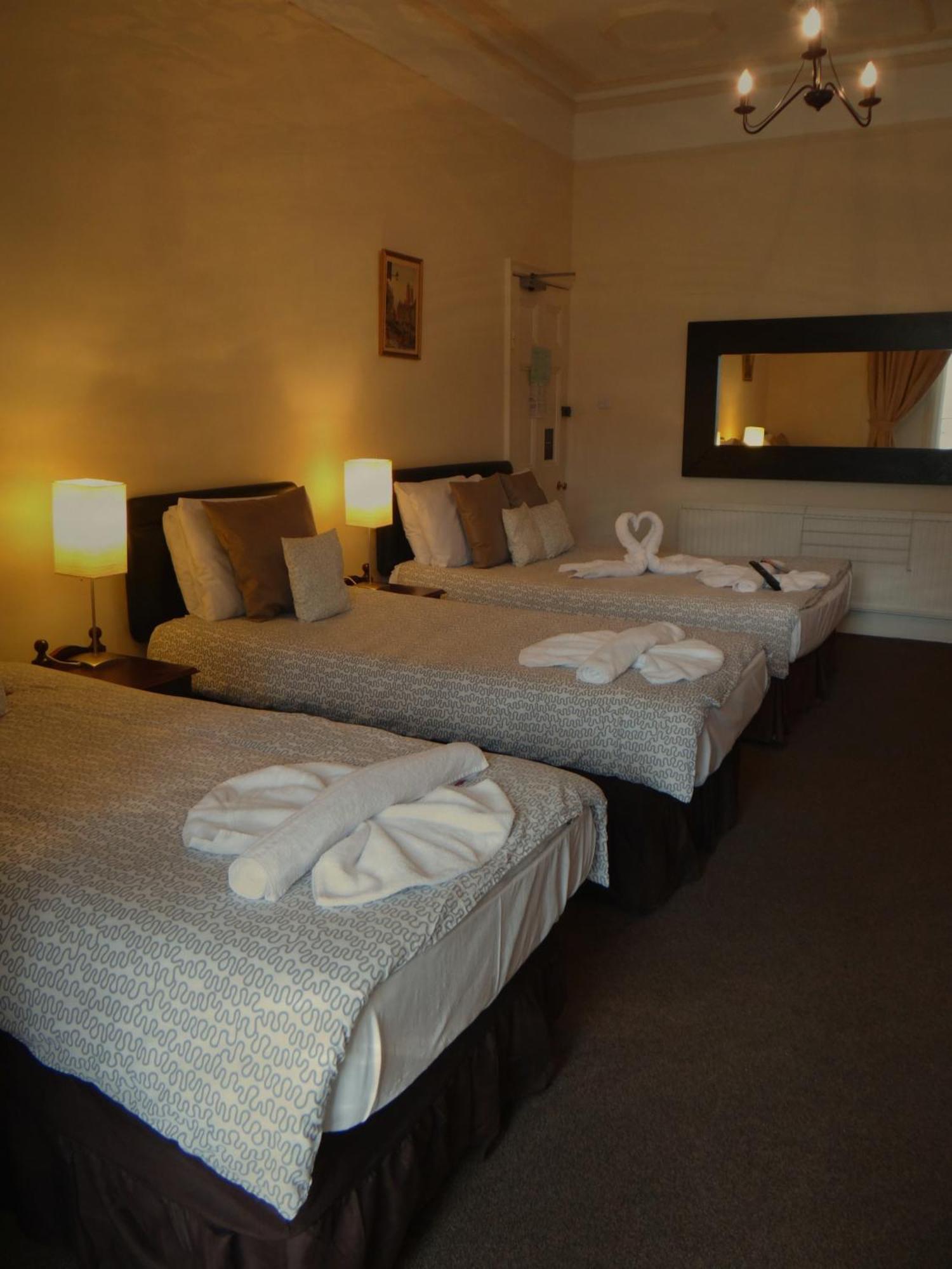 Quadruple Room,1132206522:JPEG