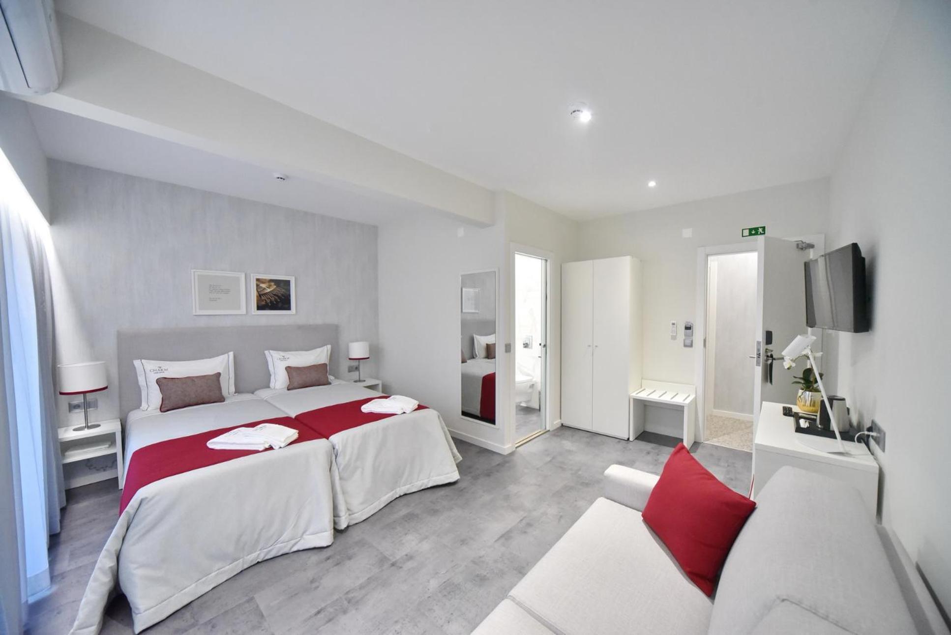 Quadruple Room,1215948088:JPEG
